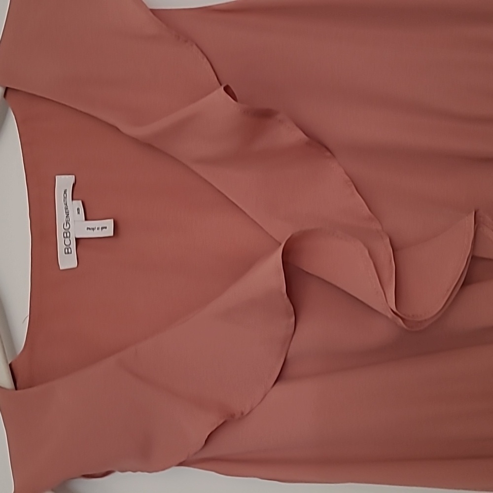 BCBGeneration Ruffle Top Dress - Picture 4 of 6